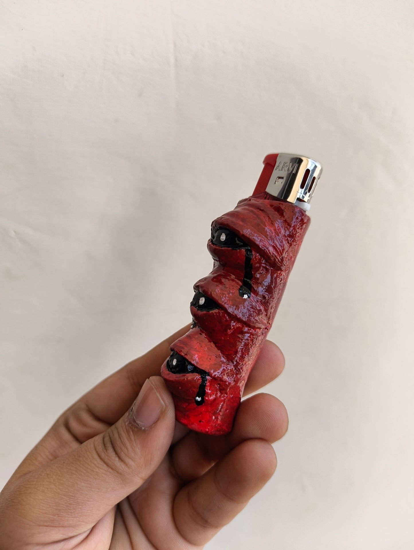 Red Eyes Lighter Case