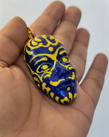 Faces Keyring